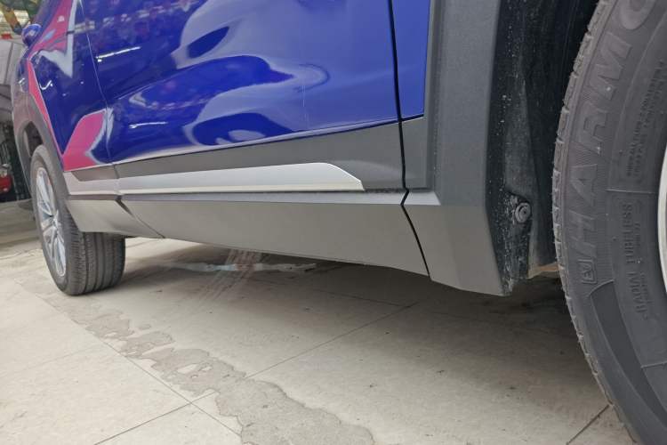 Used CHANGAN CS35PLUS 2019 1.4T DCT Chuanlian Blue Whale Edition Right Side Sill