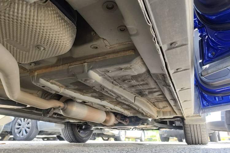 Used CHANGAN CS35PLUS 2019 1.6L Automatic CoolLink Edition Right Side Sill