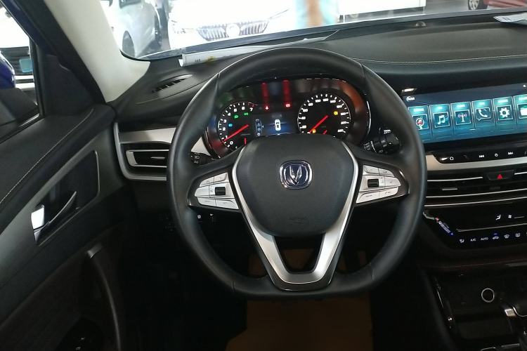 Used CHANGAN CS35PLUS 2019 1.6L Automatic Changlian Edition Steering Wheel