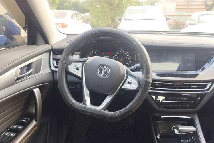 Used CHANGAN CS35PLUS 2019 1.6L Automatic CoolLink Edition Steering Wheel