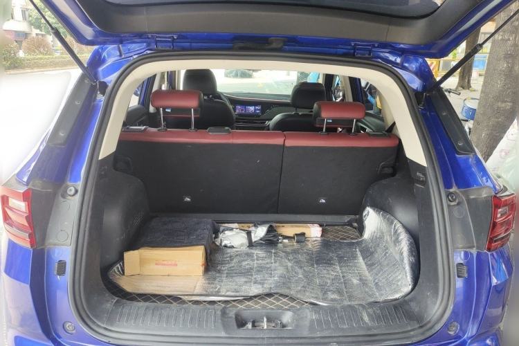 Used CHANGAN CS35PLUS 2019 1.4T DCT Chuanlian Blue Whale Edition Trunk