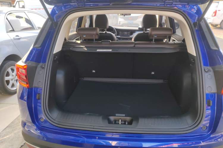 Used CHANGAN CS35PLUS 2019 1.6L Automatic CoolLink Edition Trunk