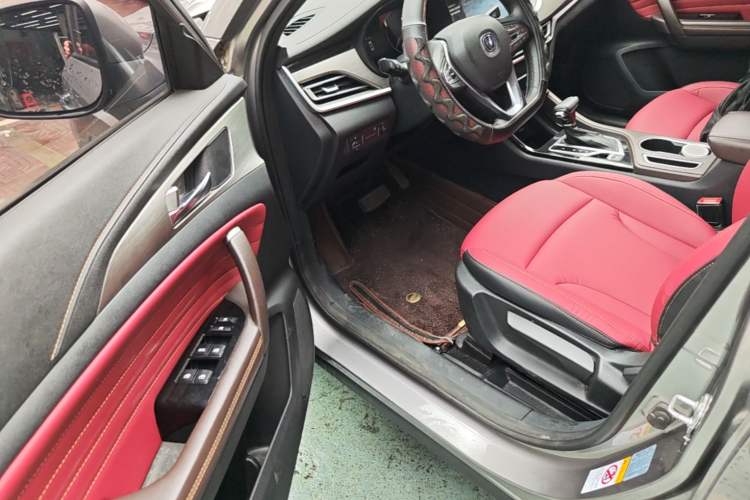 Used CHANGAN CS35PLUS 2019 1.6L Automatic Changlian Edition Driver Seat