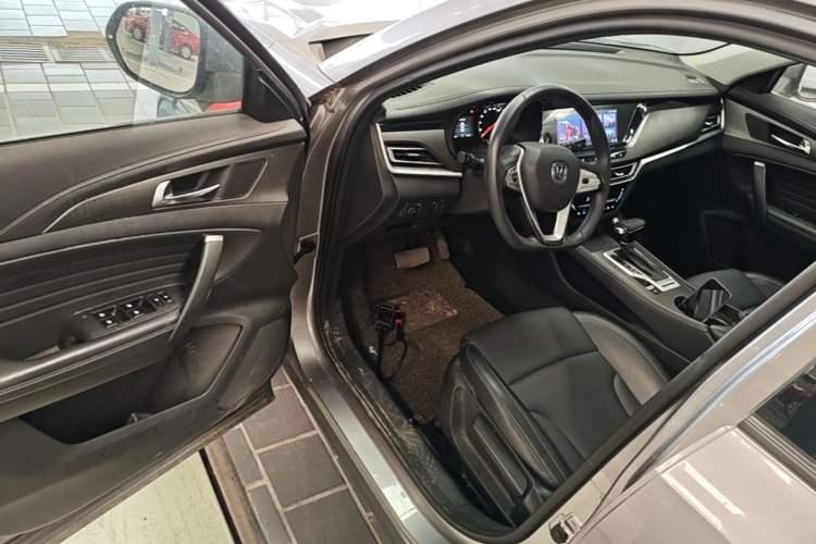 Used CHANGAN CS35PLUS 2019 1.4T DCT Chuanlian Blue Whale Edition Driver Seat