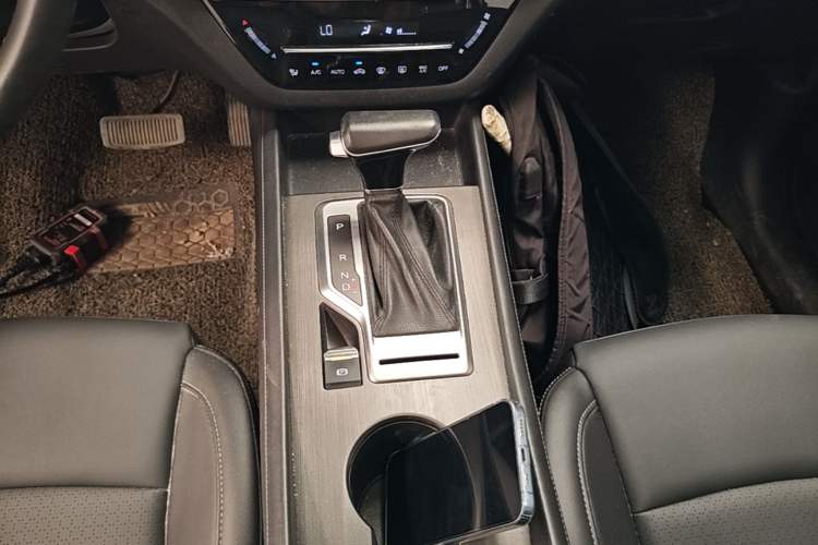 Used CHANGAN CS35PLUS 2019 1.4T DCT Chuanlian Blue Whale Edition Gear Lever