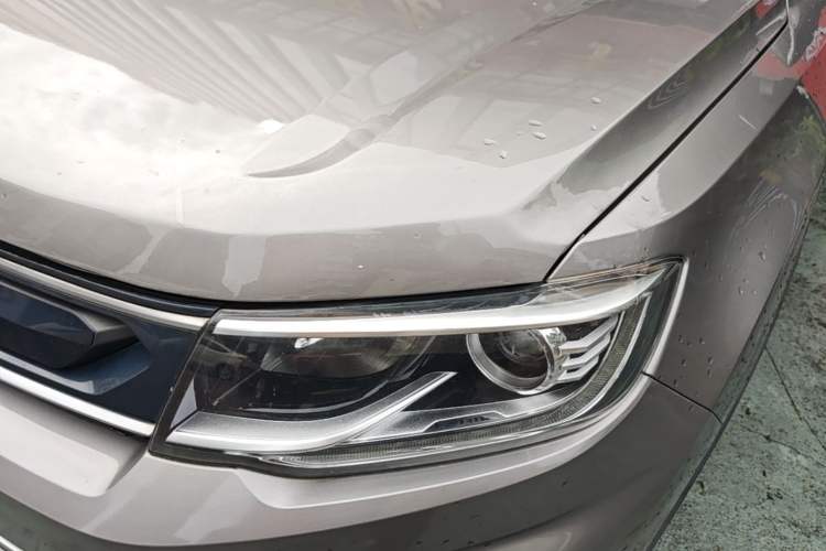 Used CHANGAN CS35PLUS 2019 1.6L Automatic Changlian Edition Left Front Headlight