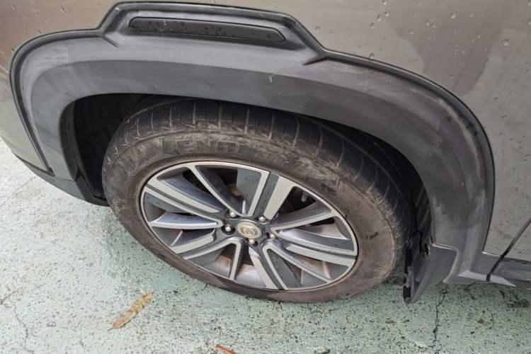 Used CHANGAN CS35PLUS 2019 1.6L Automatic Changlian Edition Left Front Wheel Hub