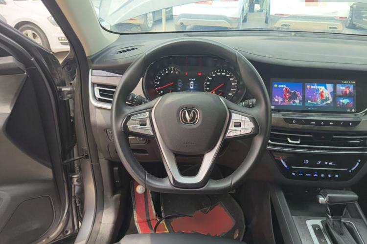 Used CHANGAN CS35PLUS 2019 1.4T DCT Chuanlian Blue Whale Edition Steering Wheel