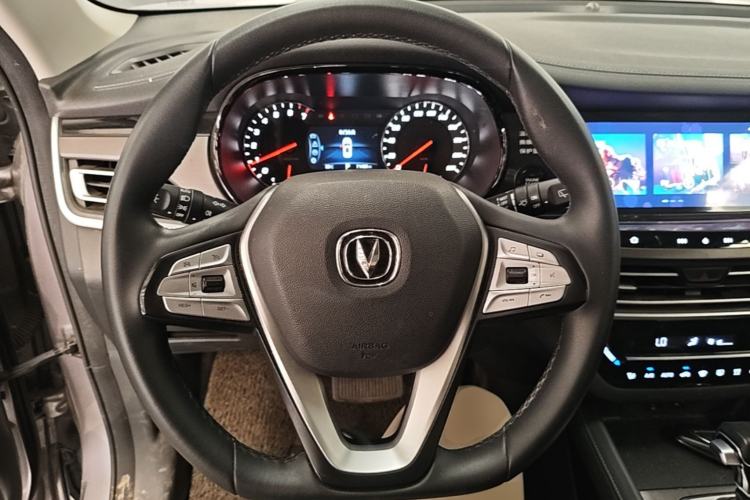 Used CHANGAN CS35PLUS 2019 1.4T DCT Chuanlian Blue Whale Edition Steering Wheel
