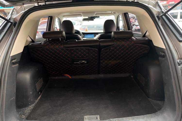 Used CHANGAN CS35PLUS 2019 1.6L Automatic Changlian Edition Trunk