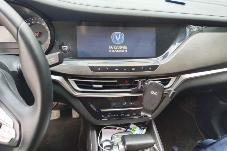 Used CHANGAN CS35PLUS 2019 1.4T DCT Chuanlian Blue Whale Edition Audio And AC Panel