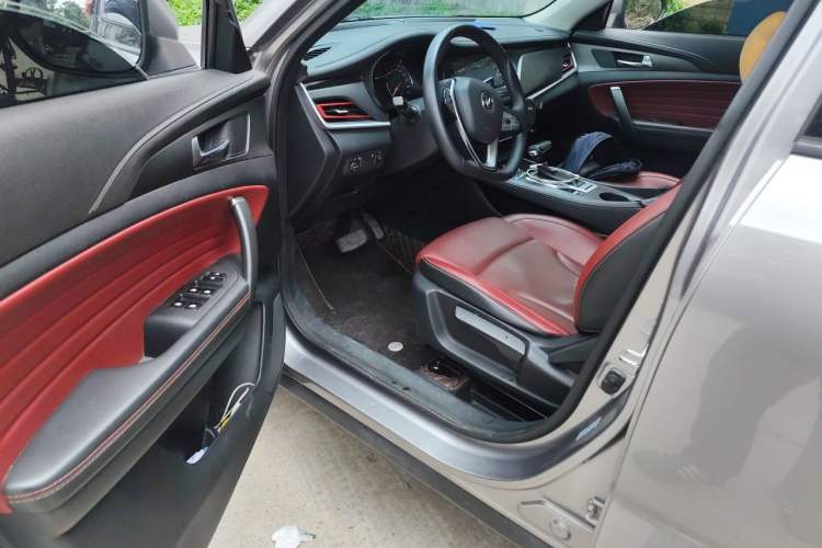 Used CHANGAN CS35PLUS 2019 1.4T DCT Chuanlian Blue Whale Edition Driver Seat