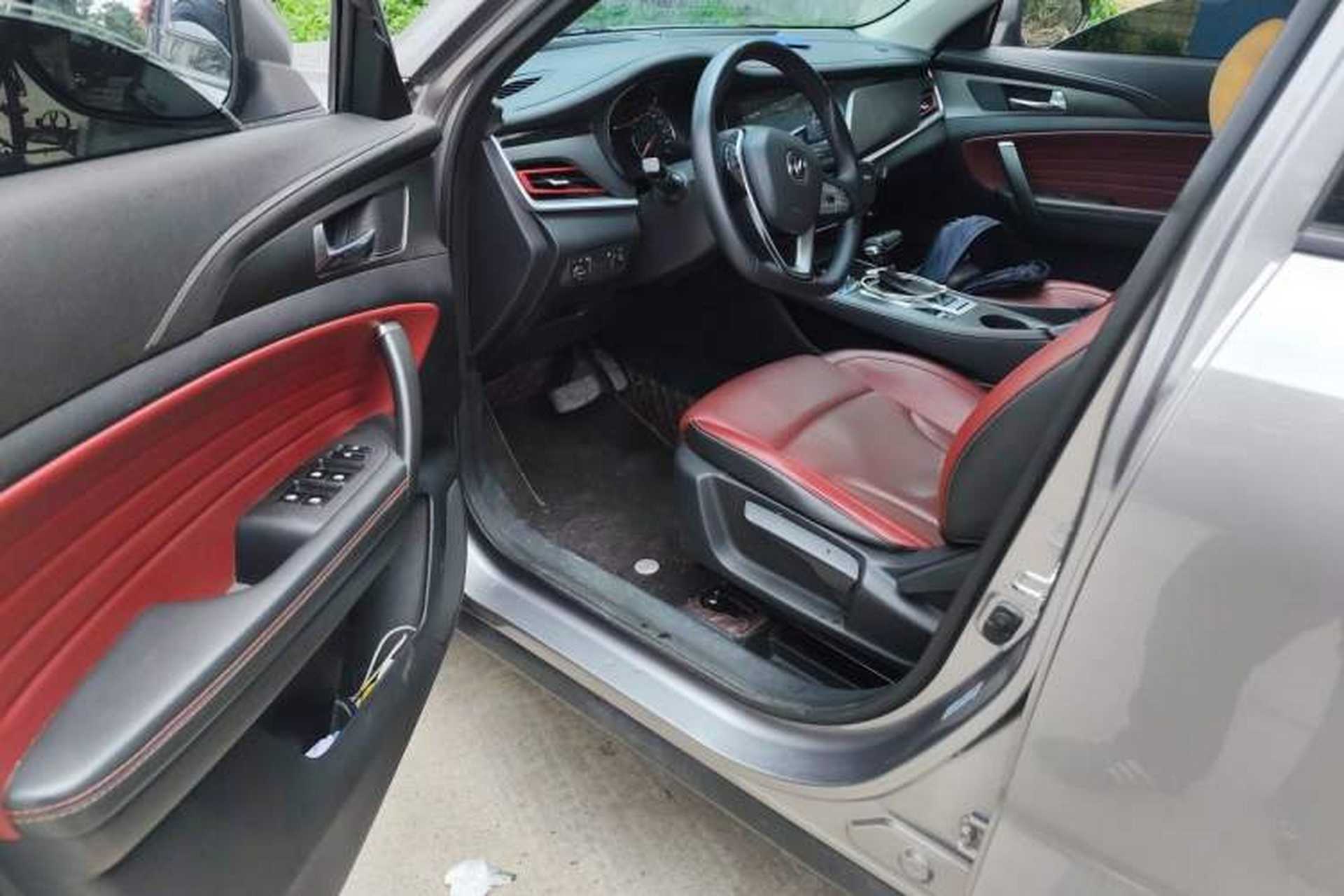 Used CHANGAN CS35PLUS 2019 1.4T DCT Chuanlian Blue Whale Edition Driver Seat