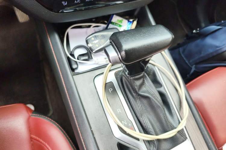Used CHANGAN CS35PLUS 2019 1.4T DCT Chuanlian Blue Whale Edition Gear Lever