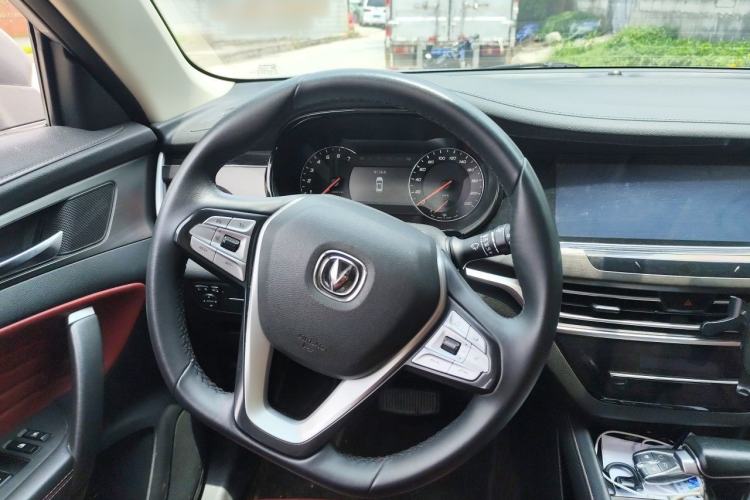 Used CHANGAN CS35PLUS 2019 1.4T DCT Chuanlian Blue Whale Edition Steering Wheel