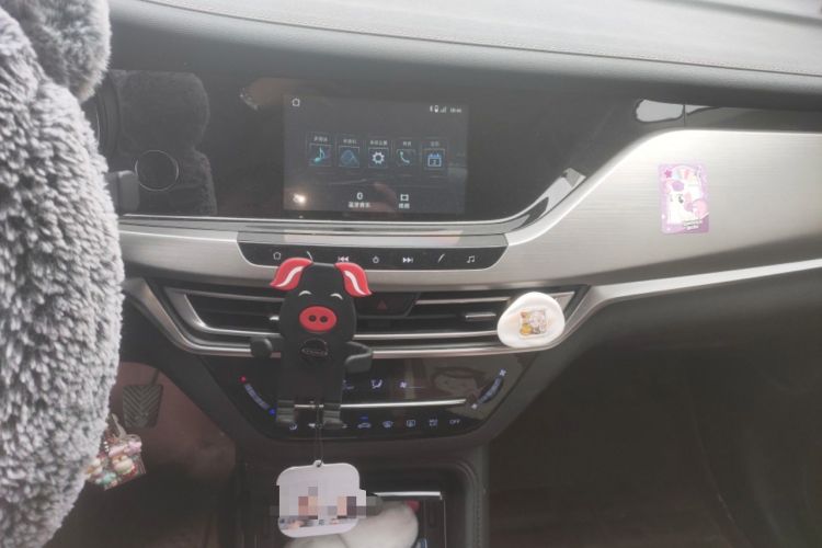 Used CHANGAN CS35PLUS 2019 1.6L Manual E-Link Upgrade Edition Audio And AC Panel
