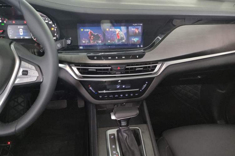 Used CHANGAN CS35PLUS 2019 1.4T DCT Chuanlian Blue Whale Edition Audio And AC Panel