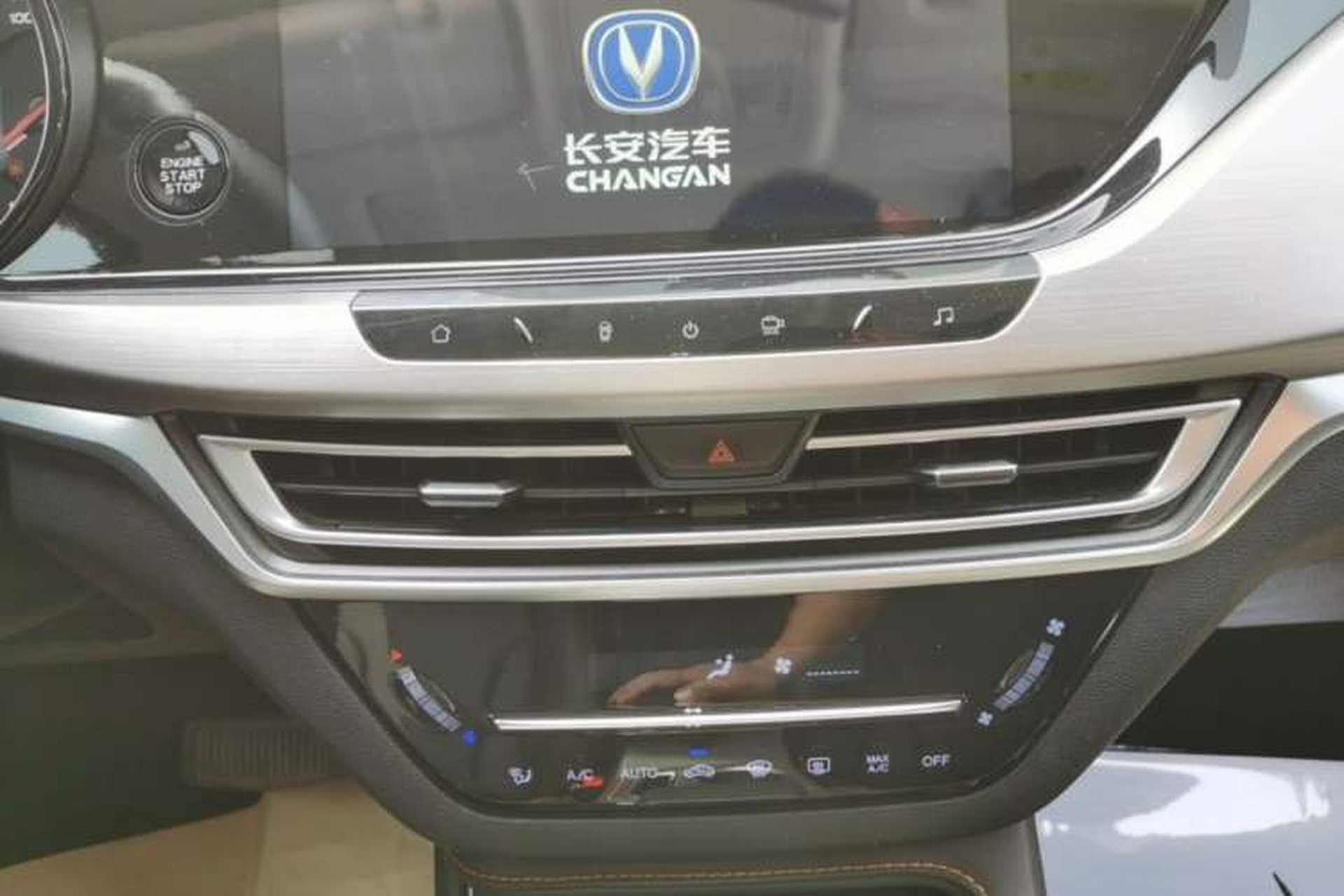 Used CHANGAN CS35PLUS 2019 1.6L Automatic CoolLink Edition Audio And AC Panel