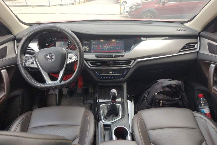 Used CHANGAN CS35PLUS 2019 1.6L Manual Chuanlian Edition Center Console