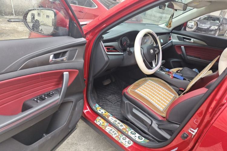 Used CHANGAN CS35PLUS 2019 1.4T DCT Chuanlian Blue Whale Edition Driver Seat