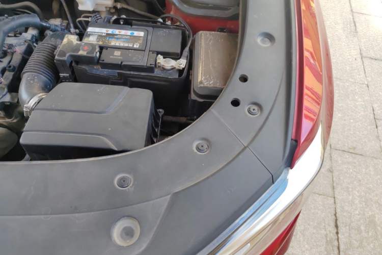 Used CHANGAN CS35PLUS 2019 1.6L Manual Chuanlian Edition Engine Bay Left