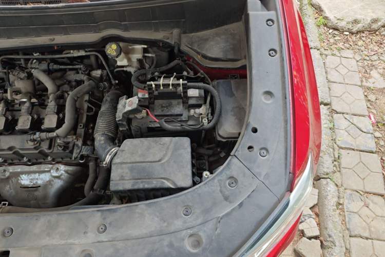 Used CHANGAN CS35PLUS 2019 1.6L Automatic Smart Connectivity Model Engine Bay Left