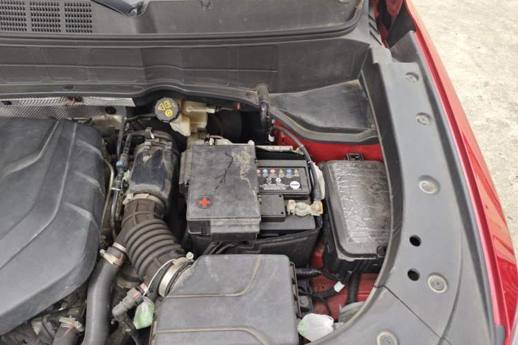 Used CHANGAN CS35PLUS 2019 1.4T DCT Chuanlian Blue Whale Edition Engine Bay Left