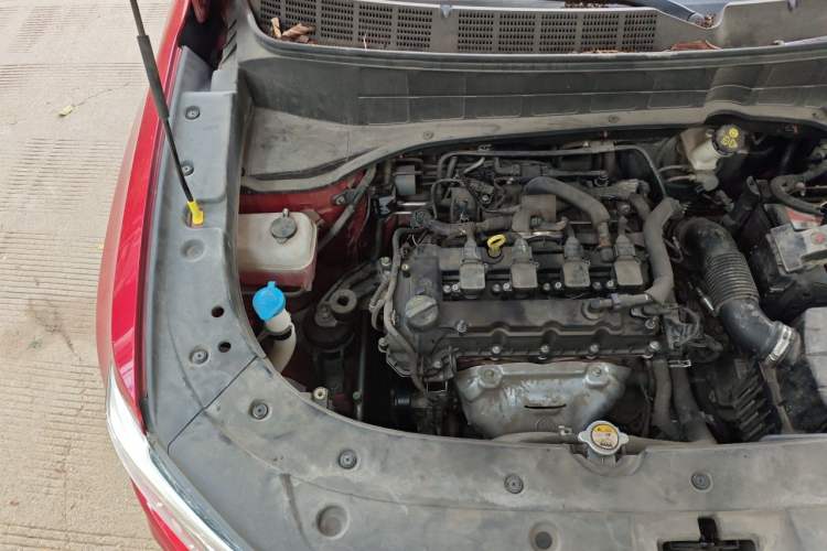 Used CHANGAN CS35PLUS 2019 1.6L Automatic Smart Connectivity Model Engine Bay Right