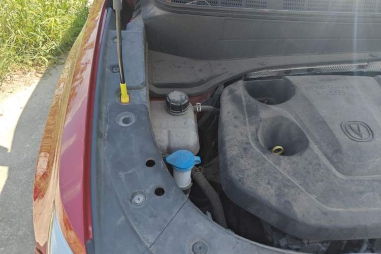 Used CHANGAN CS35PLUS 2019 1.4T DCT CoolLink Blue Whale Edition Engine Bay Right