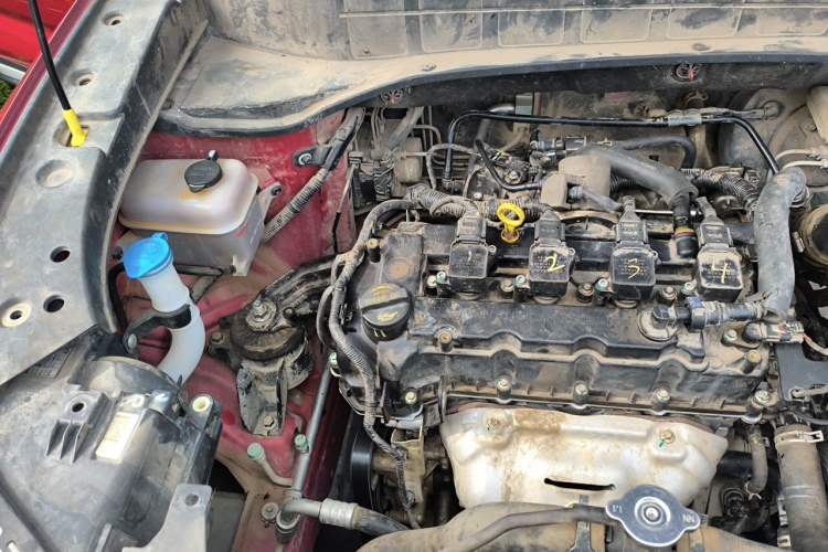 Used CHANGAN CS35PLUS 2019 1.6L Manual E-Link Upgrade Edition Engine Bay Right