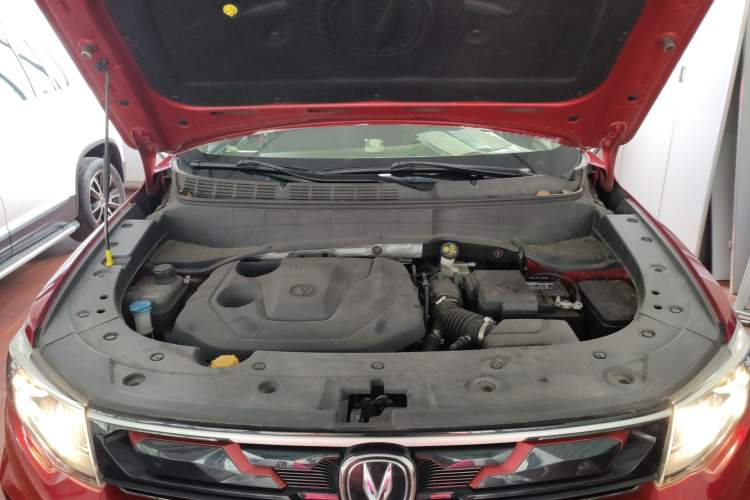 Used CHANGAN CS35PLUS 2019 1.4T DCT Chuanlian Blue Whale Edition Engine Bay
