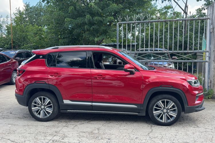 Used CHANGAN CS35PLUS 2019 1.6L Manual Chuanlian Edition Exterior 2