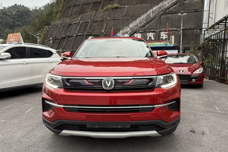 Used CHANGAN CS35PLUS 2019 1.4T DCT Chuanlian Blue Whale Edition Exterior 5