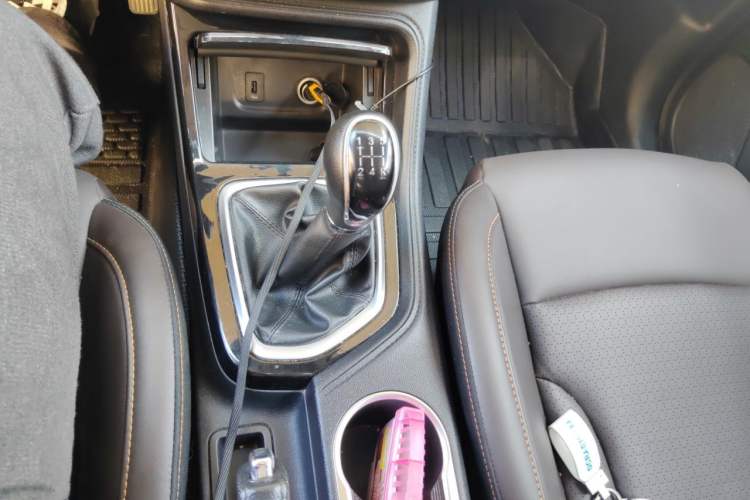 Used CHANGAN CS35PLUS 2019 1.6L Manual Chuanlian Edition Gear Lever