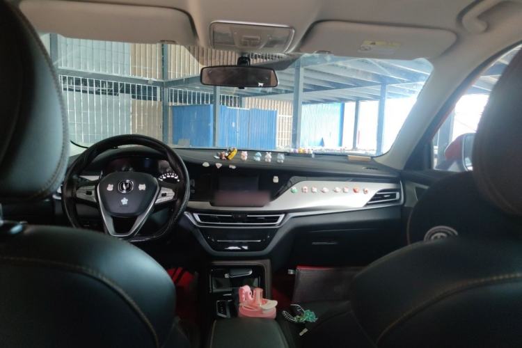 Used CHANGAN CS35PLUS 2019 1.6L Automatic Yue Lian Upgrade Edition Headliner