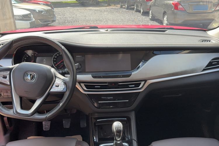 Used CHANGAN CS35PLUS 2019 1.6L Manual Chuanlian Edition Interior 3