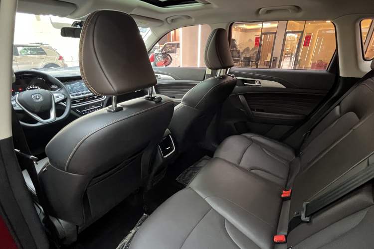 Used CHANGAN CS35PLUS 2019 1.6L Automatic Changlian Edition Interior 4