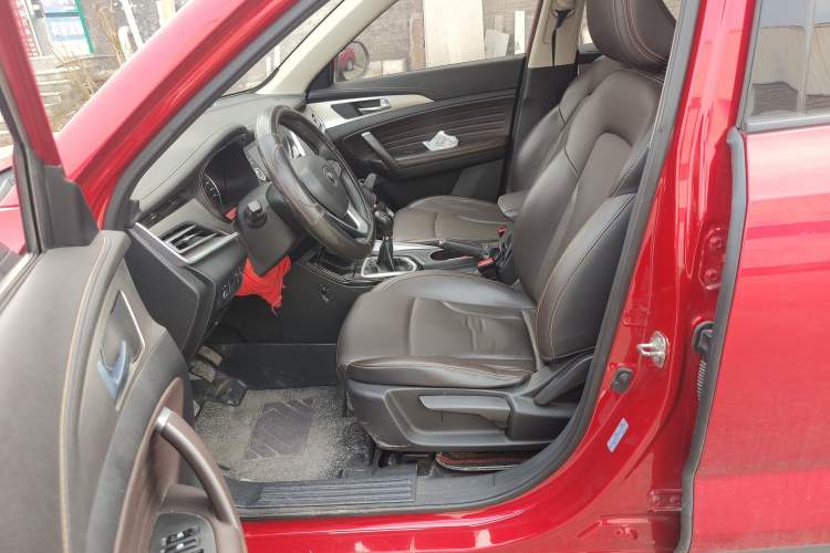 Used CHANGAN CS35PLUS 2019 1.6L Manual Chuanlian Edition Left Front Seat