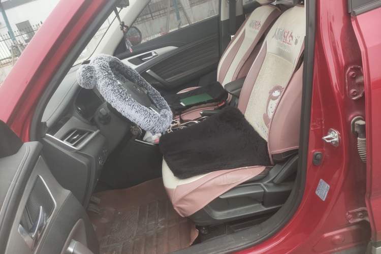 Used CHANGAN CS35PLUS 2019 1.6L Manual E-Link Upgrade Edition Left Front Seat