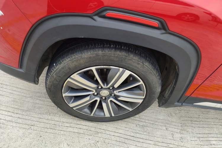 Used CHANGAN CS35PLUS 2019 1.4T DCT Chuanlian Blue Whale Edition Left Front Wheel Hub