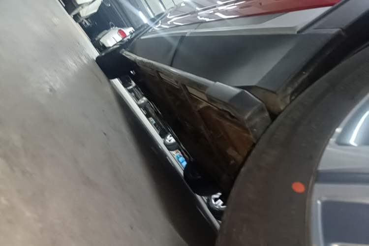Used CHANGAN CS35PLUS 2019 1.6L Manual Chuanlian Edition Left Side Sill