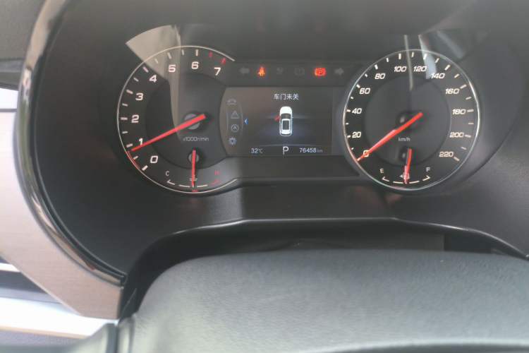 Used CHANGAN CS35PLUS 2019 1.4T DCT CoolLink Blue Whale Edition Odometer Close Up