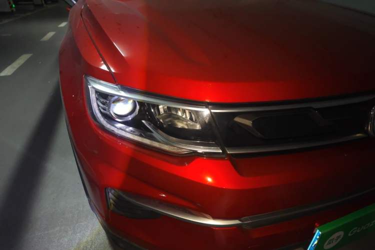 Used CHANGAN CS35PLUS 2019 1.6L Automatic Changlian Edition Right Front Headlight