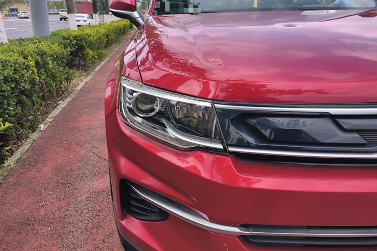 Used CHANGAN CS35PLUS 2019 1.6L Manual E-Link Upgrade Edition Right Front Headlight