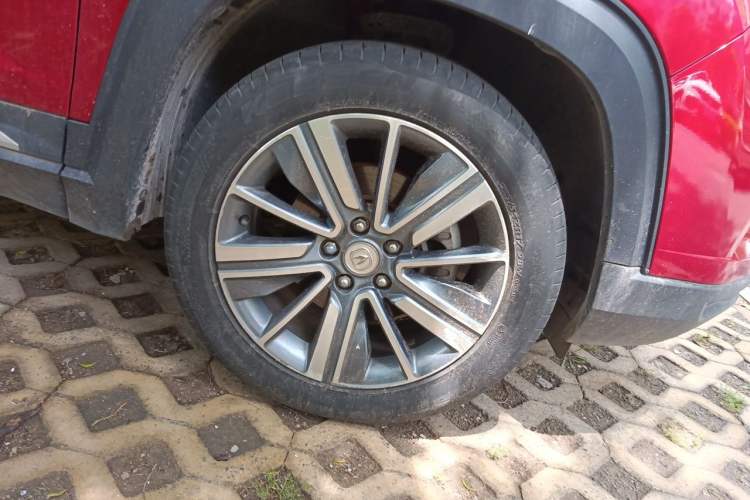 Used CHANGAN CS35PLUS 2019 1.4T DCT Chuanlian Blue Whale Edition Right Front Wheel Hub
