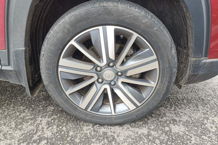 Used CHANGAN CS35PLUS 2019 1.4T DCT Chuanlian Blue Whale Edition Right Front Wheel Hub