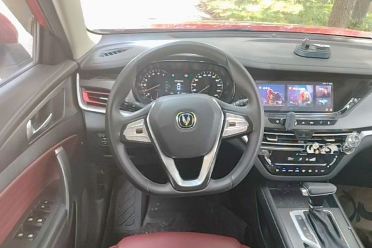 Used CHANGAN CS35PLUS 2019 1.4T DCT CoolLink Blue Whale Edition Steering Wheel