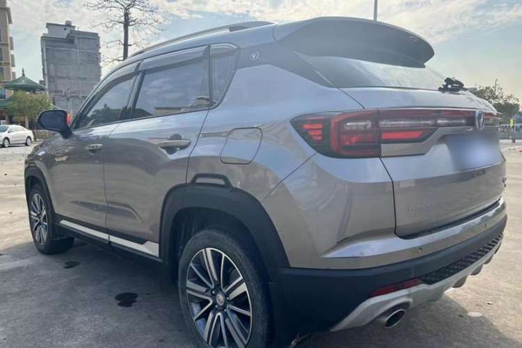 Used CHANGAN CS35PLUS 2019 1.4T DCT Chuanlian Blue Whale Edition Exterior 3
