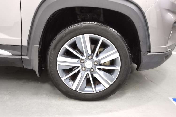Used CHANGAN CS35PLUS 2019 1.6L Manual Chuanlian Edition Right Front Wheel Hub