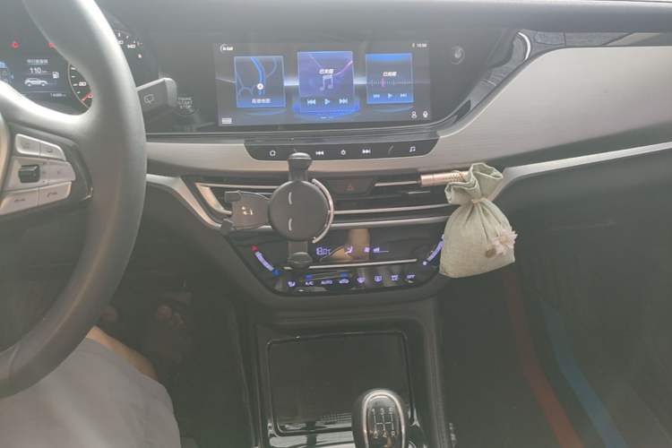 Used CHANGAN CS35PLUS 2019 1.6L Manual Chuanlian Edition Audio And AC Panel